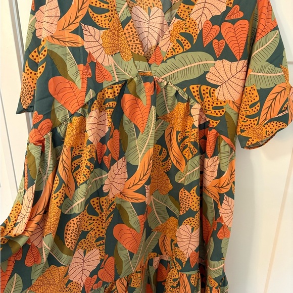 Floral V-Neck Sundress - Multicolor - Picture 4 of 9